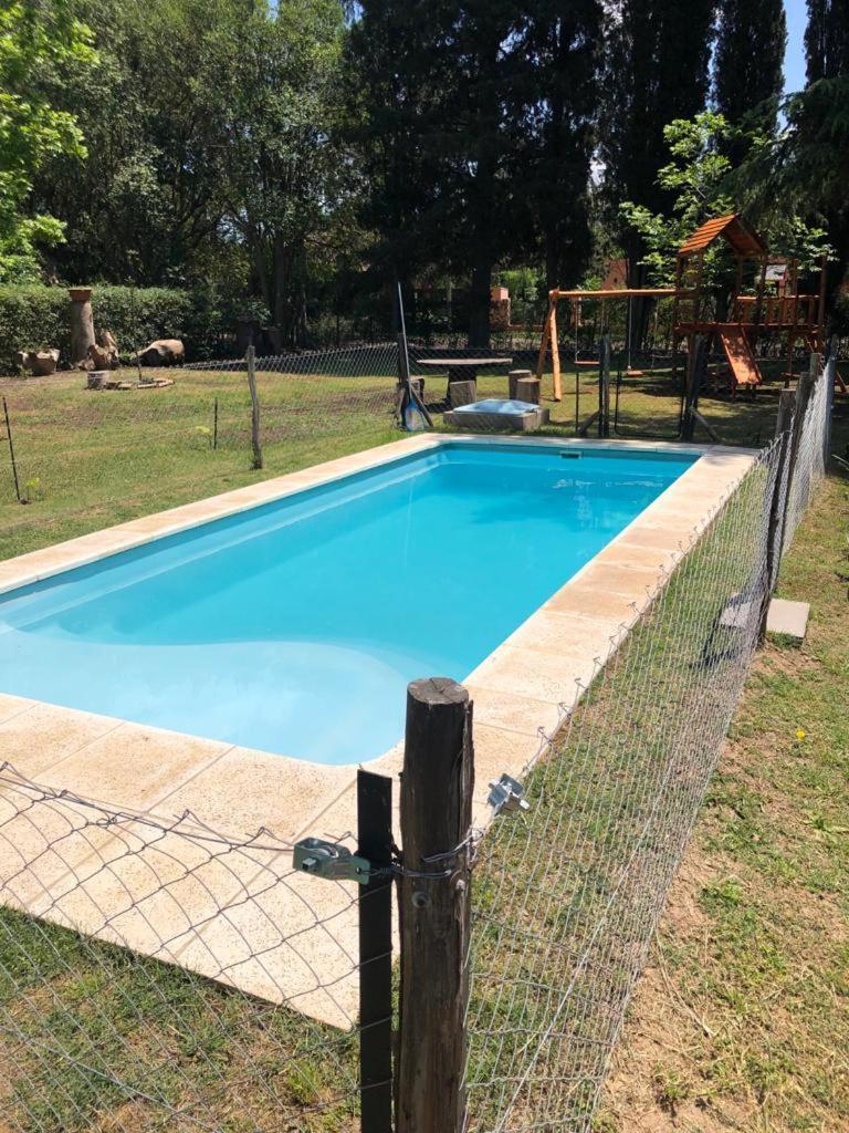 Ezeiza Quinta Cedro Azul 10 Min Del Aeropuerto Villa Exterior foto